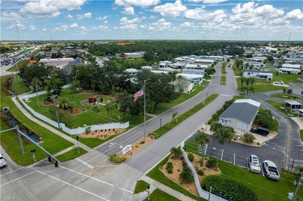 Manufactured Home at 1000 KINGS HWY #438, PORT CHARLOTTE, photo 40 of 45