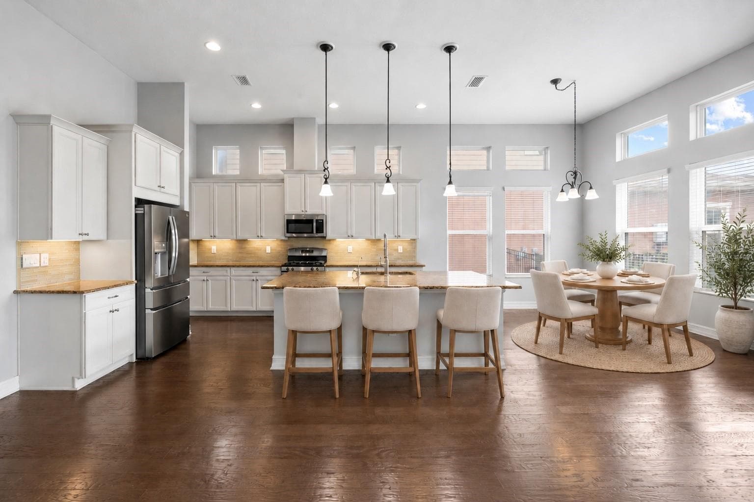 Kitchen Virtually Staged - 5914 SHELL RIDGE DR, LITHIA