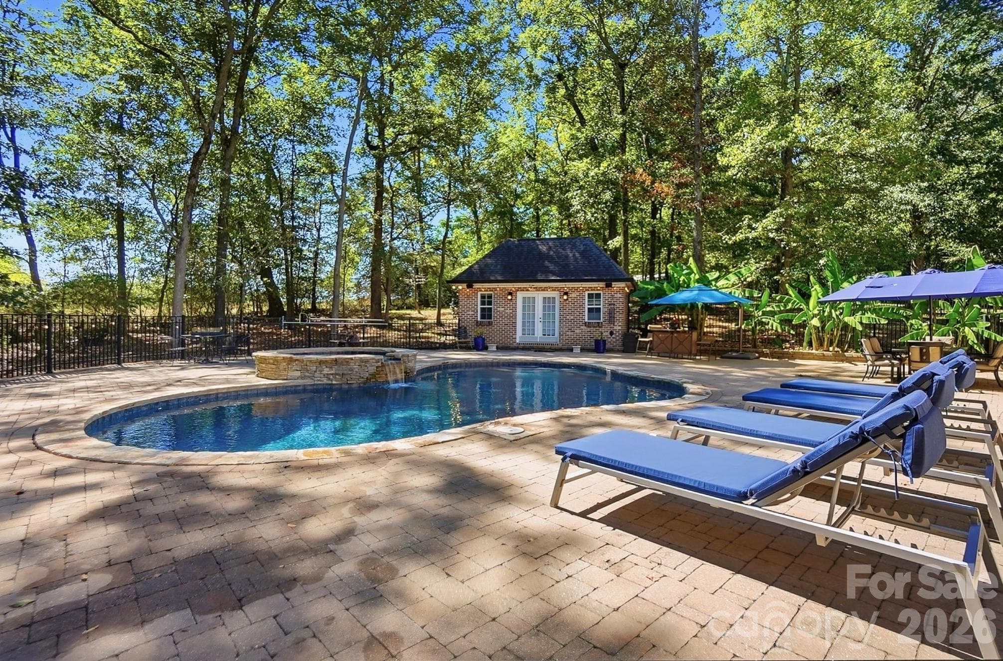 Saltwater Pool with Jacuzzi - 2930 Sweetgrass Lane, Monroe