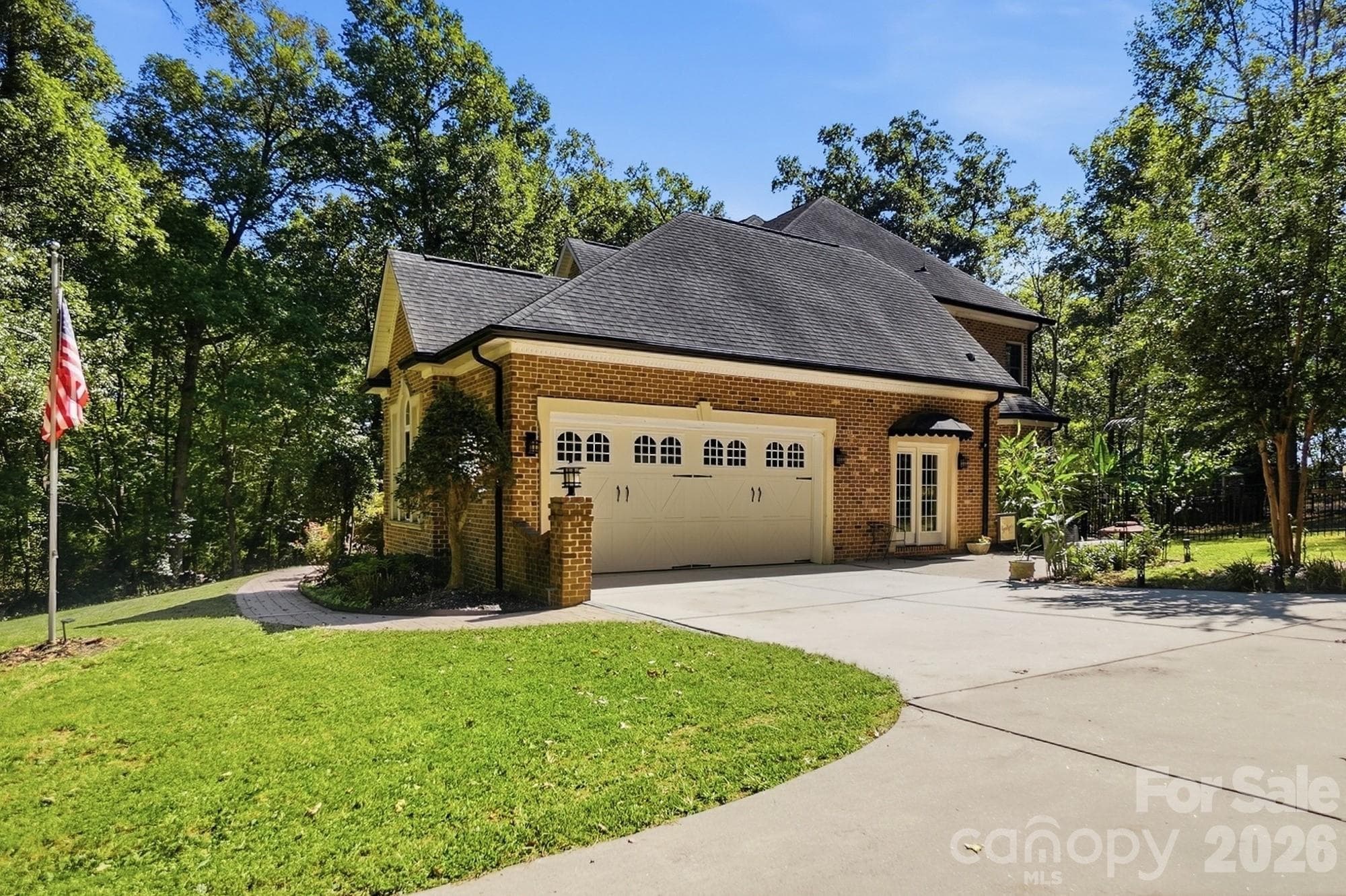 Attached 2 Car Garage - 2930 Sweetgrass Lane, Monroe