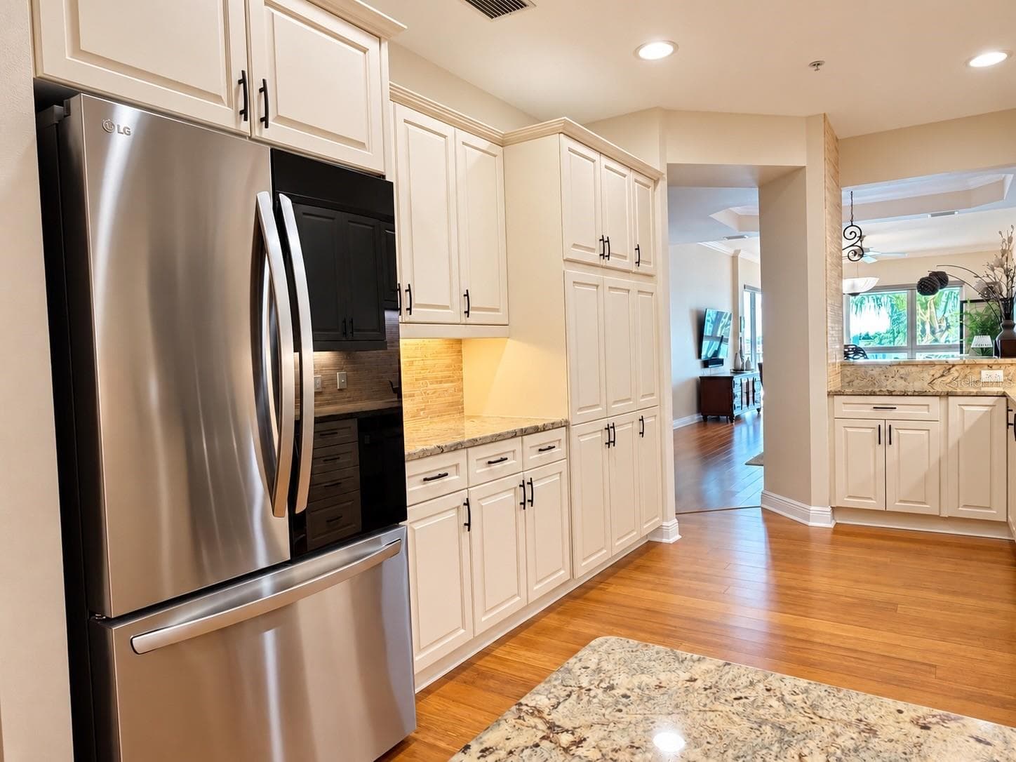 Condominium at 1003 BELLASOL WAY #9202, APOLLO BEACH, photo 17 of 53