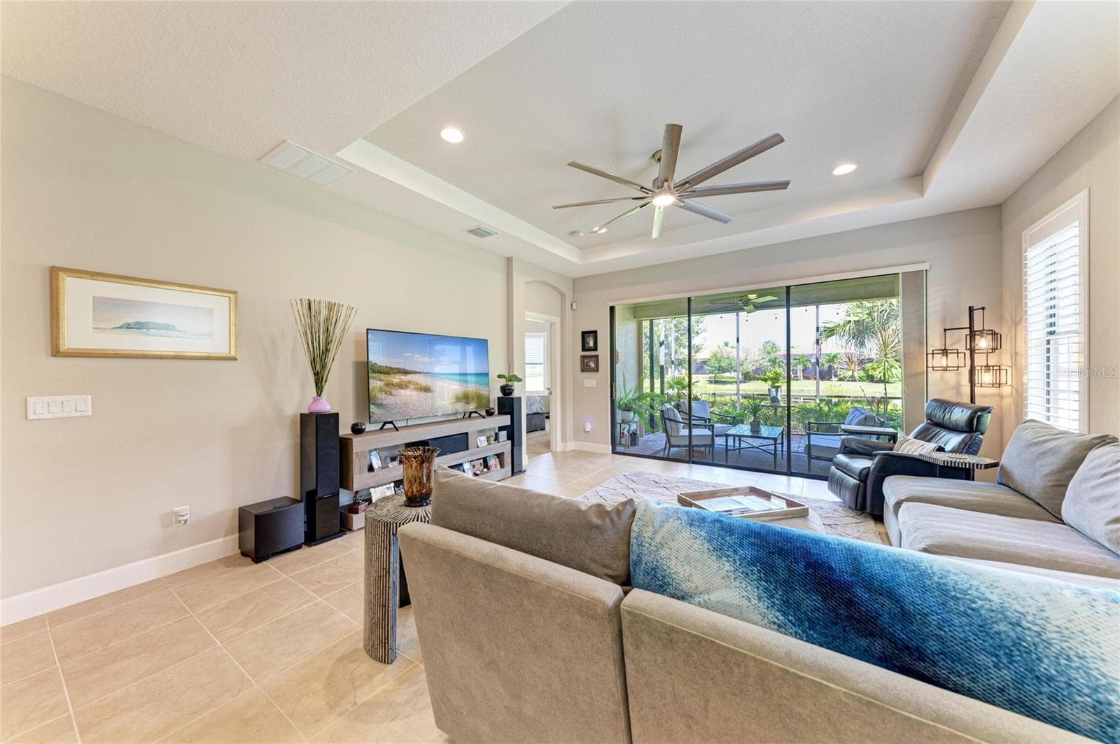 Single Family Residence at 13119 PRIMA DR, BRADENTON, photo 12 of 92