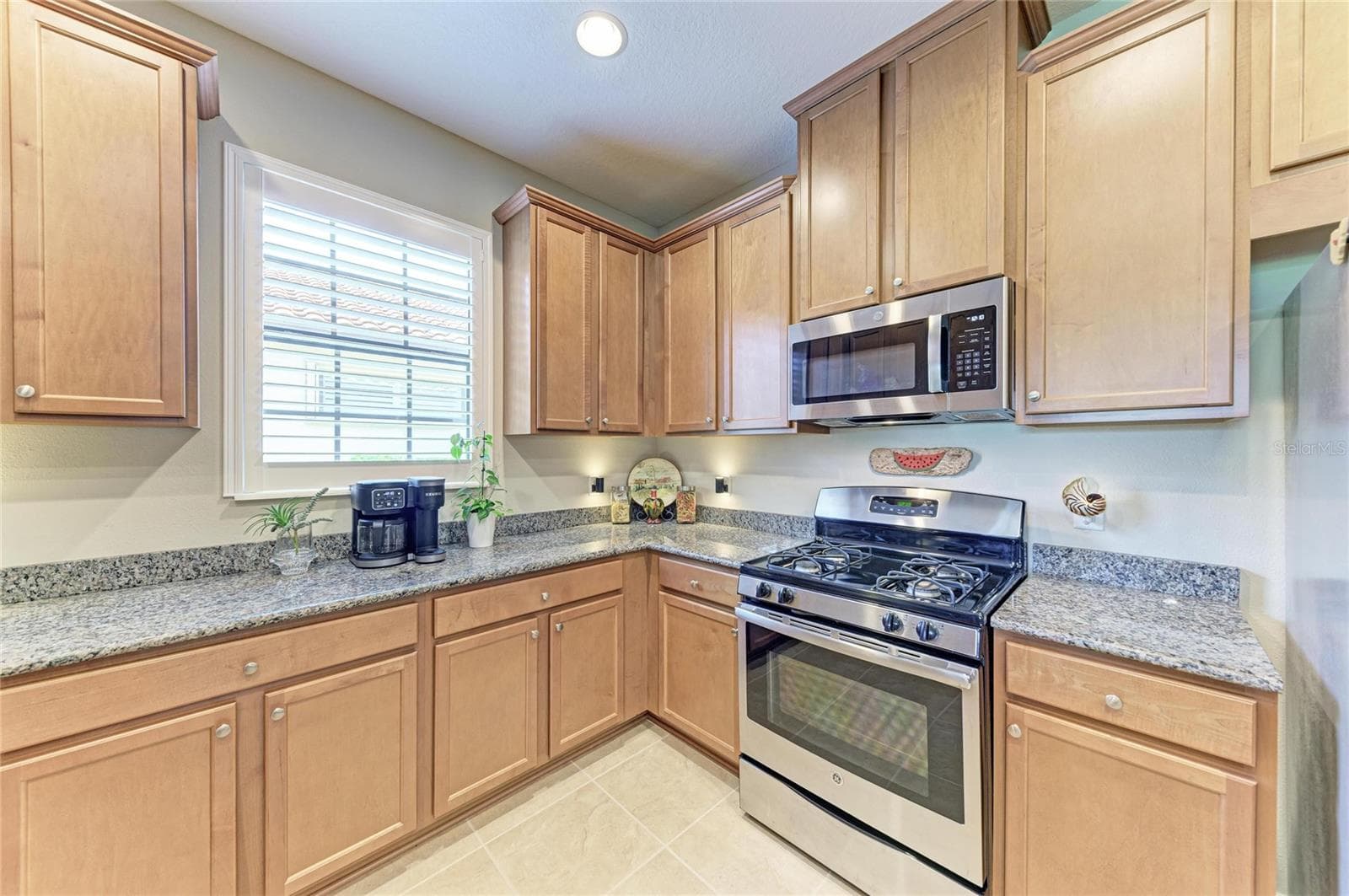 Single Family Residence at 13119 PRIMA DR, BRADENTON, photo 19 of 92