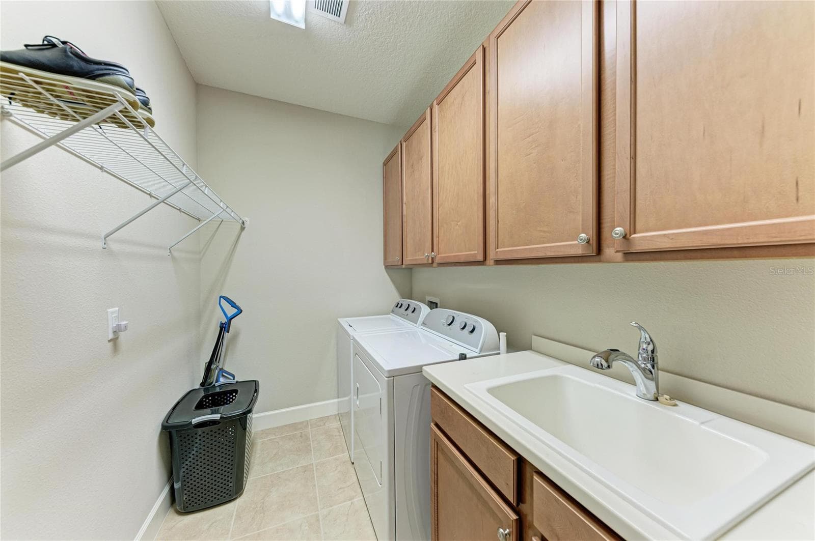 Single Family Residence at 13119 PRIMA DR, BRADENTON, photo 36 of 92