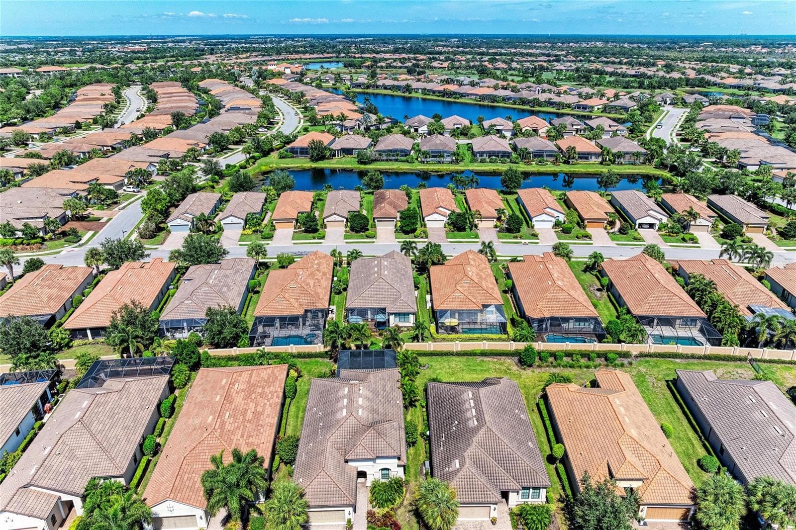 Single Family Residence at 13119 PRIMA DR, BRADENTON, photo 48 of 92
