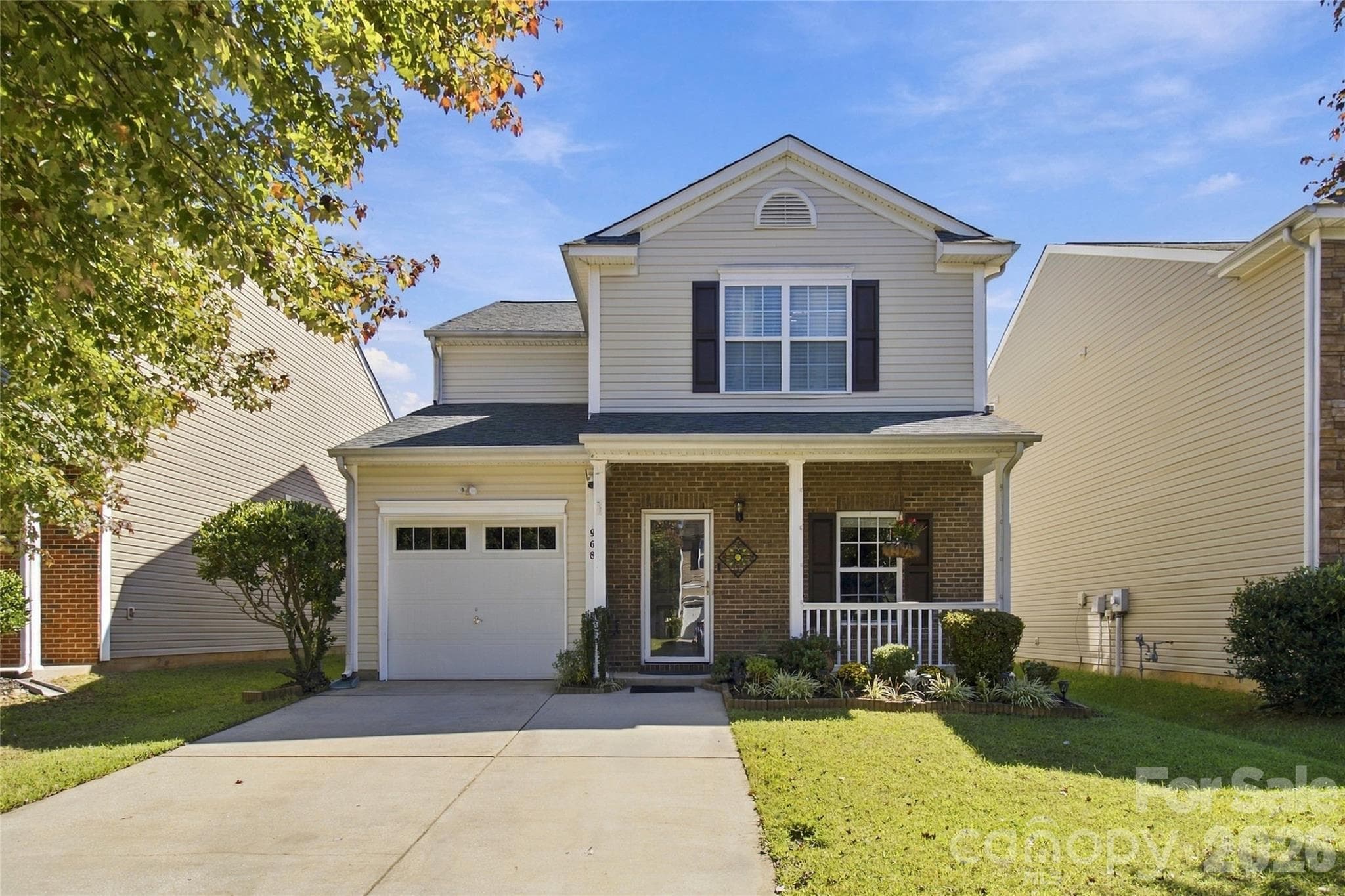 968 Willow Creek Drive