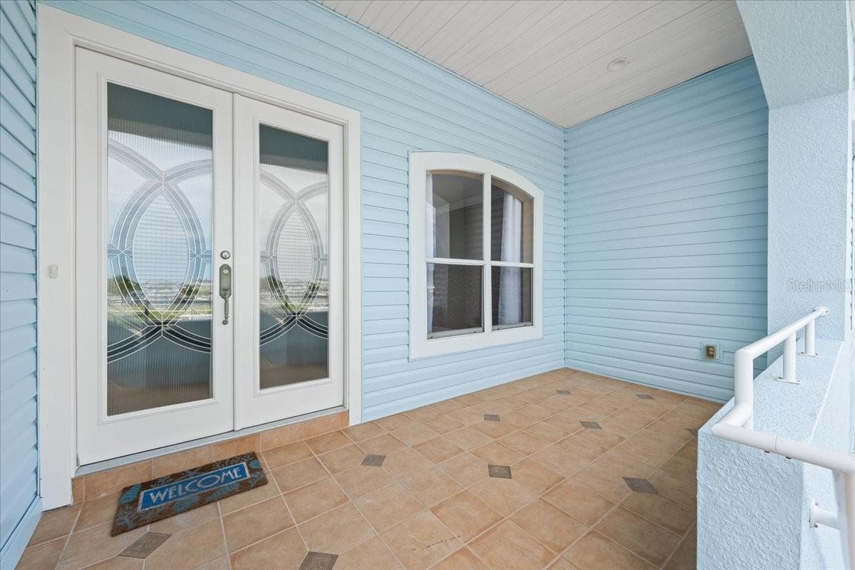 Single Family Residence at 5501 CLIPPER CT, NEW PORT RICHEY, photo 4 of 100