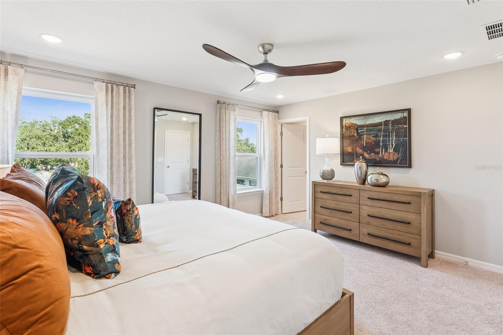 Townhouse at 2290 RED PINE CT, EUSTIS, photo 12 of 21