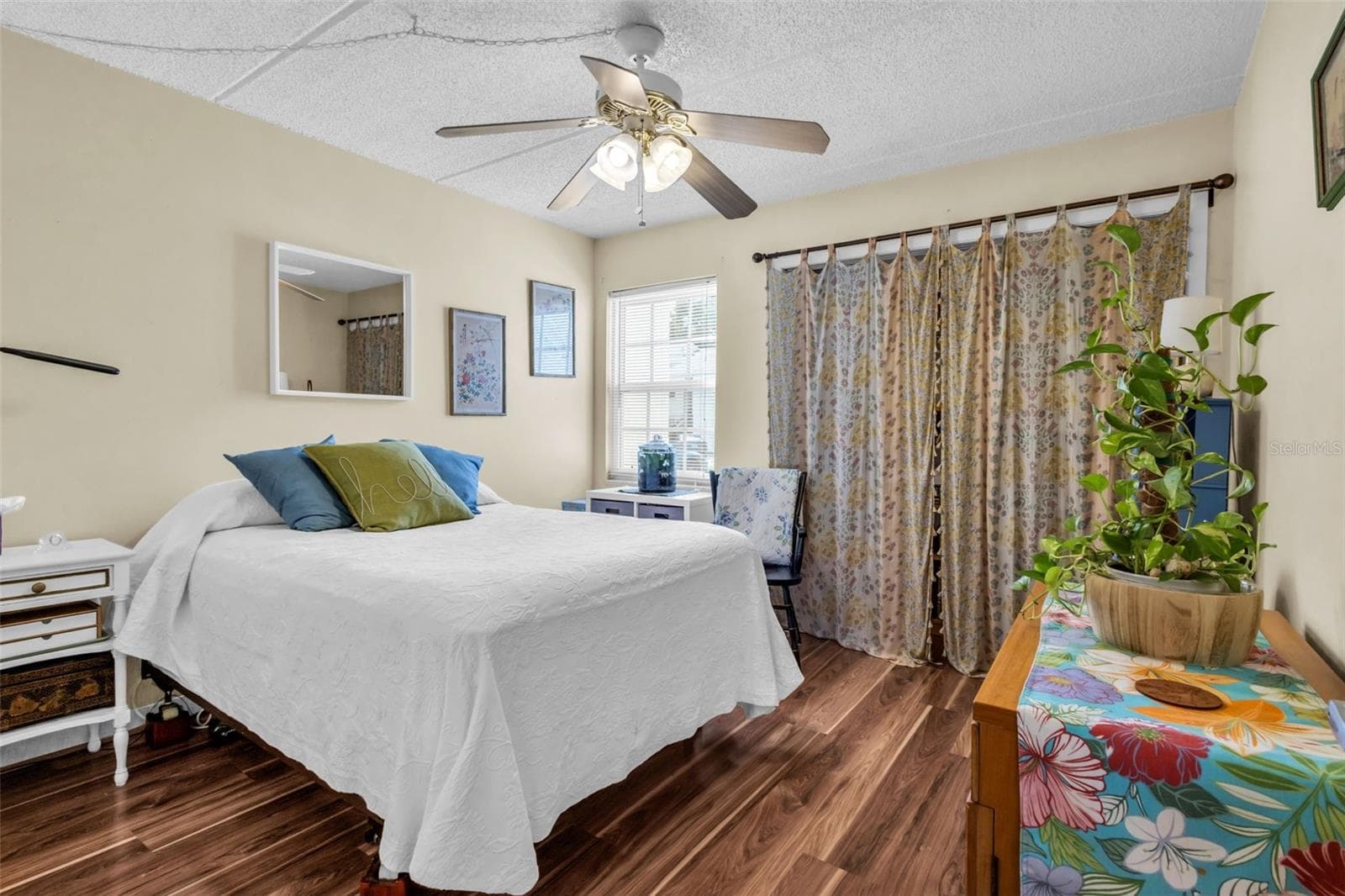 Guest Bedroom 1 - 3811 N OAK DR #E51, TAMPA