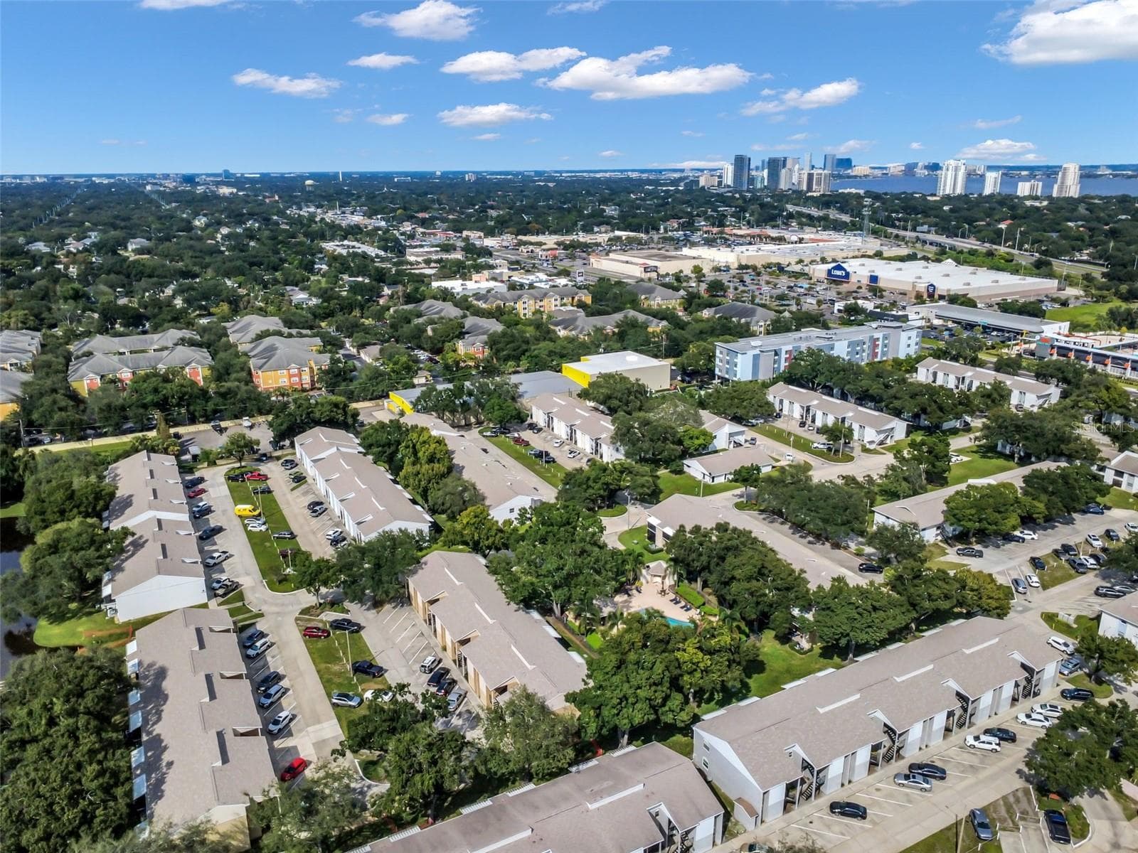 Condominium at 3811 N OAK DR #E51, TAMPA, photo 27 of 34