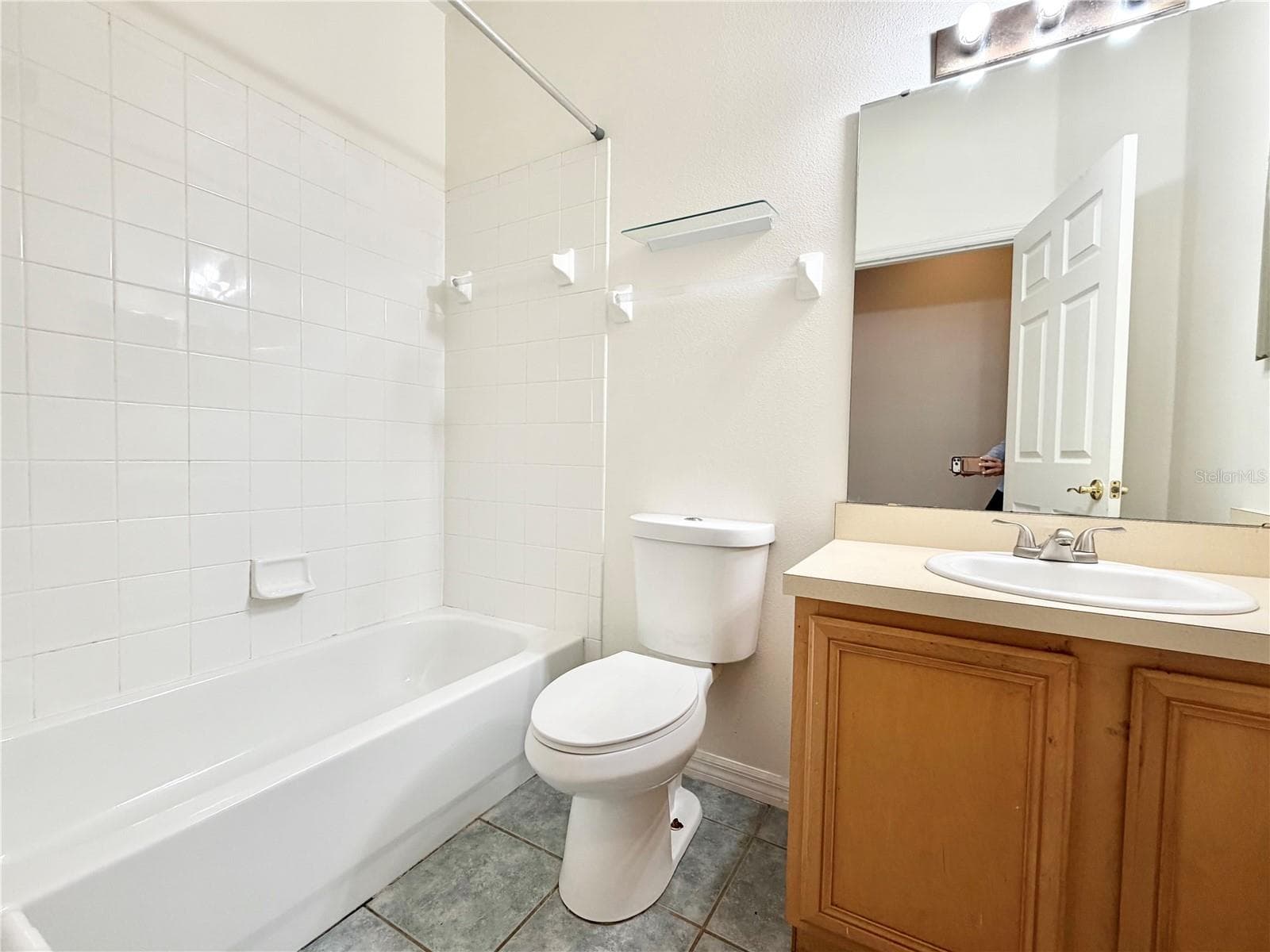 Single Family Residence at 3961 SHAWN CIR, ORLANDO, photo 15 of 24