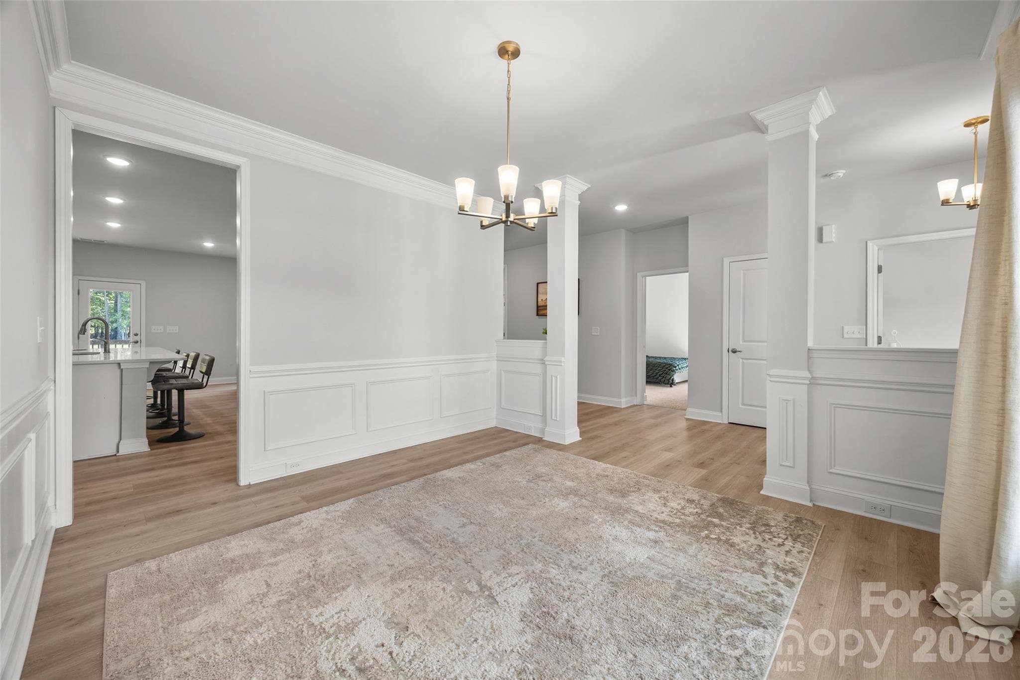 Class Chair Rail Details & Natural Flow - 1759 Silver Birch Road, York