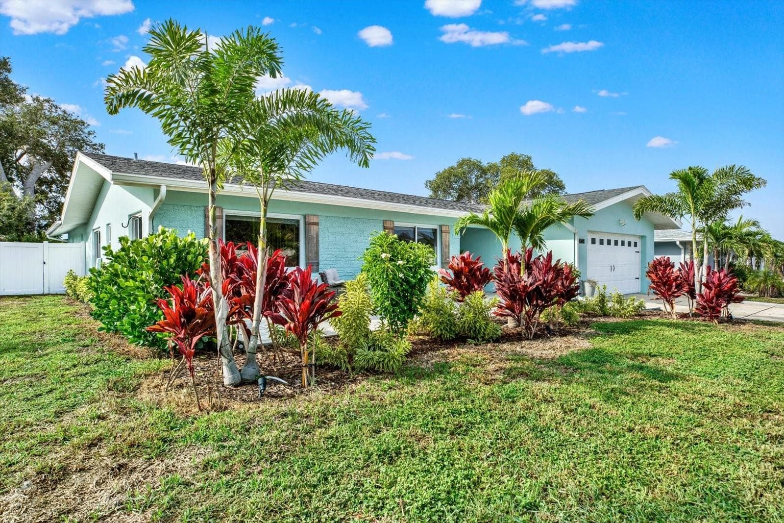 Single Family Residence at 14380 PASSAGE WAY, SEMINOLE, photo 48 of 74