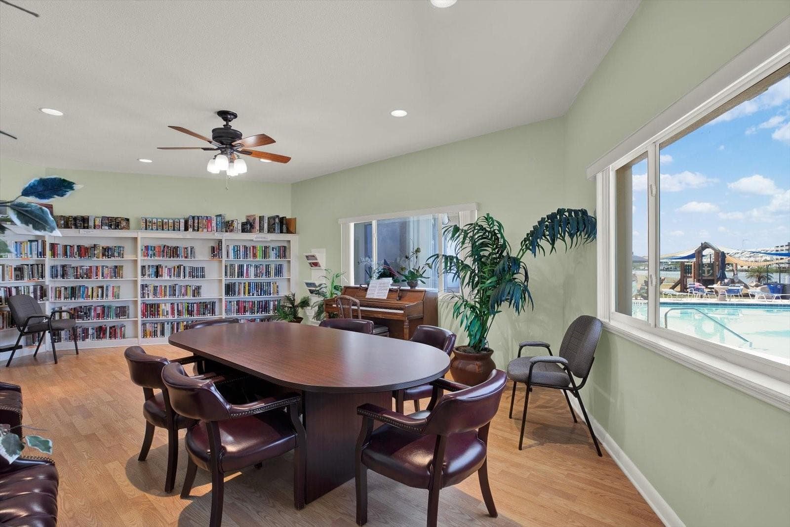 Clubhouse library - 14380 PASSAGE WAY, SEMINOLE