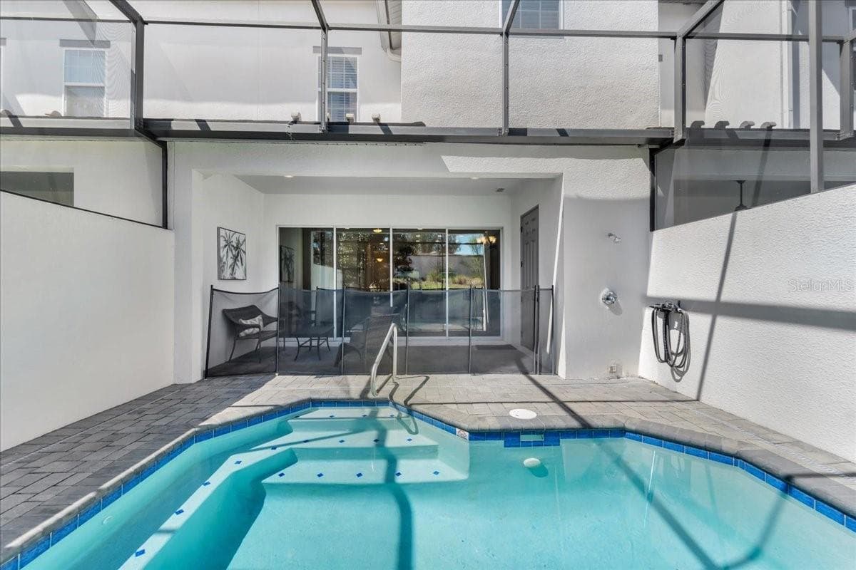 Townhouse at 390 CAPTIVA DR, DAVENPORT, photo 65 of 103