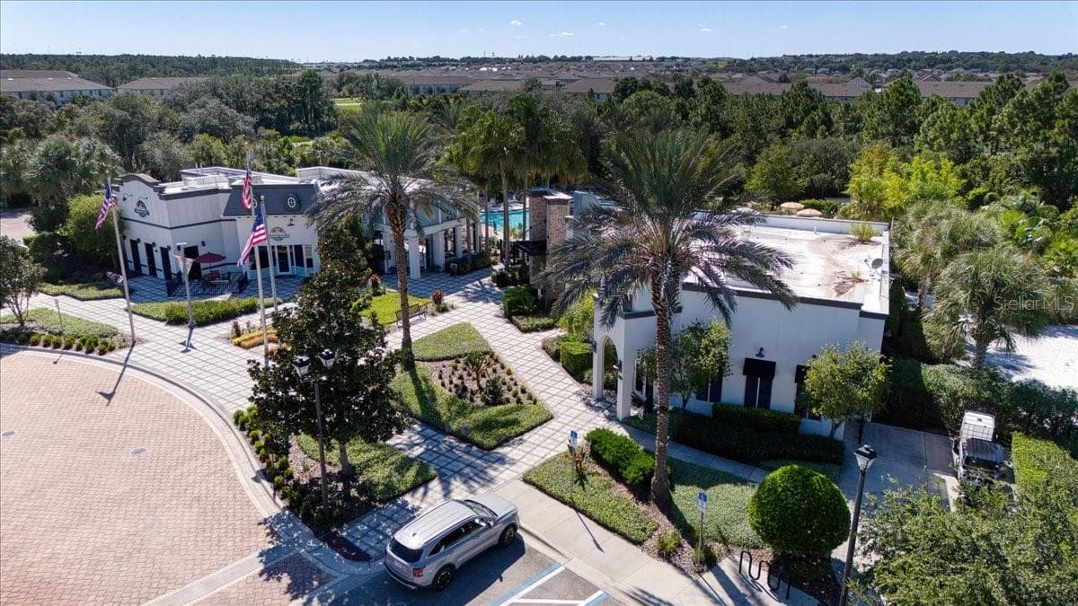 Townhouse at 390 CAPTIVA DR, DAVENPORT, photo 79 of 103