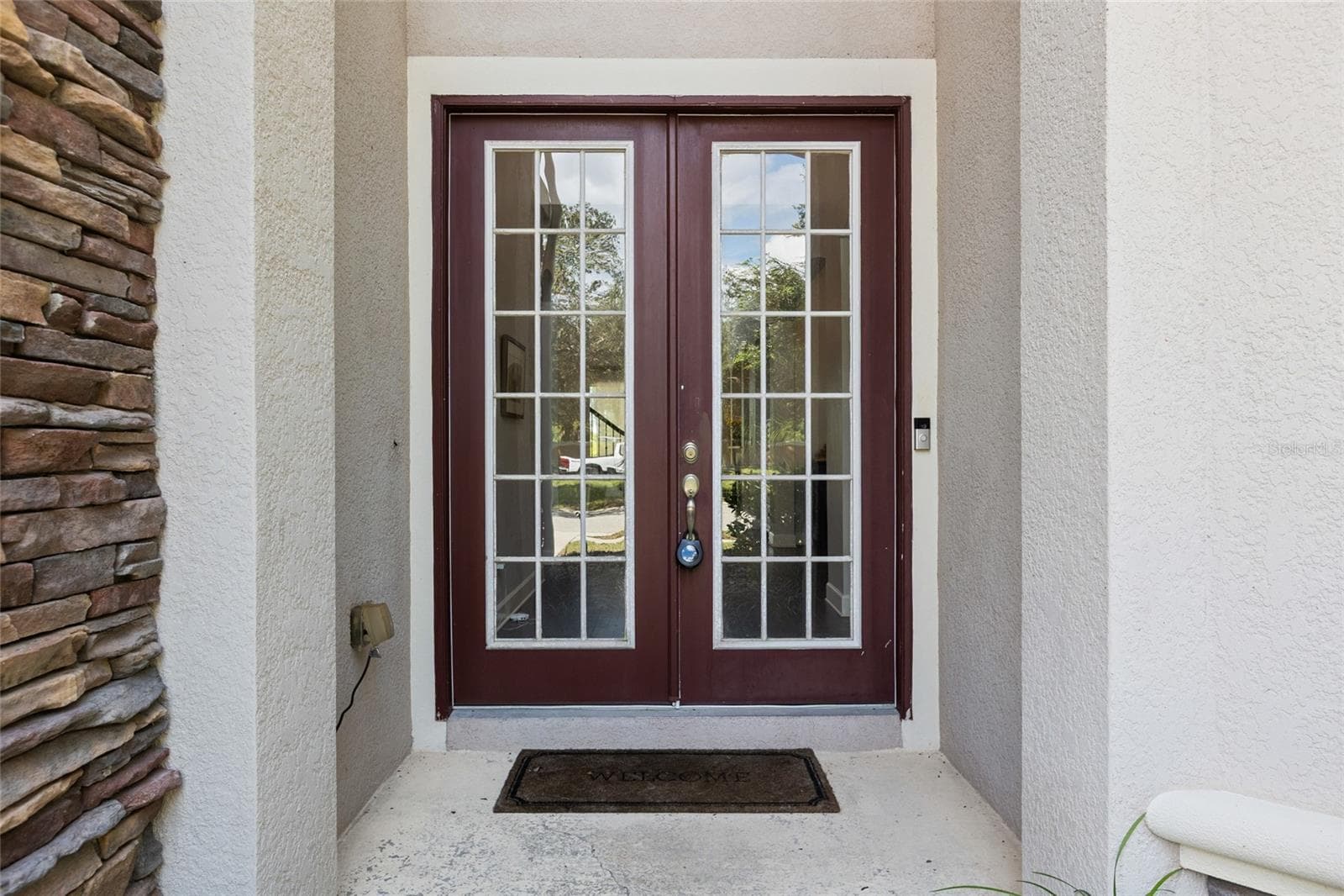 Single Family Residence at 9113 CREEDMOOR LN, NEW PORT RICHEY, photo 7 of 64
