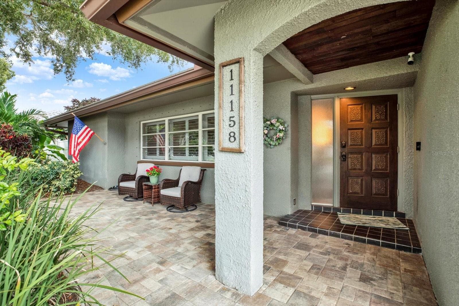 Relaxing front patio - 11158 137TH ST N, LARGO
