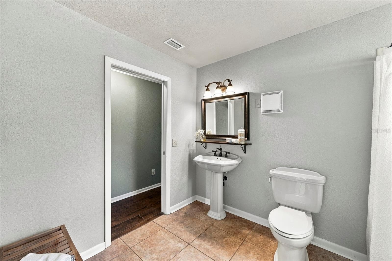 Bathroom - 620 PALM PL, SAFETY HARBOR