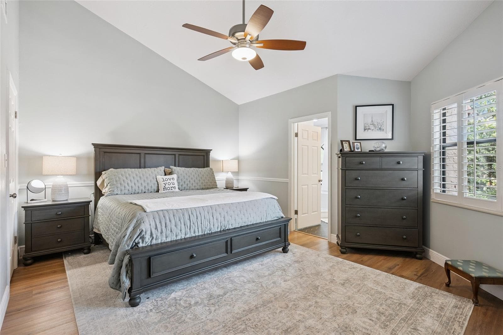 Master suite With insuite - 1266 SAINT TROPEZ CIR #1266, ORLANDO