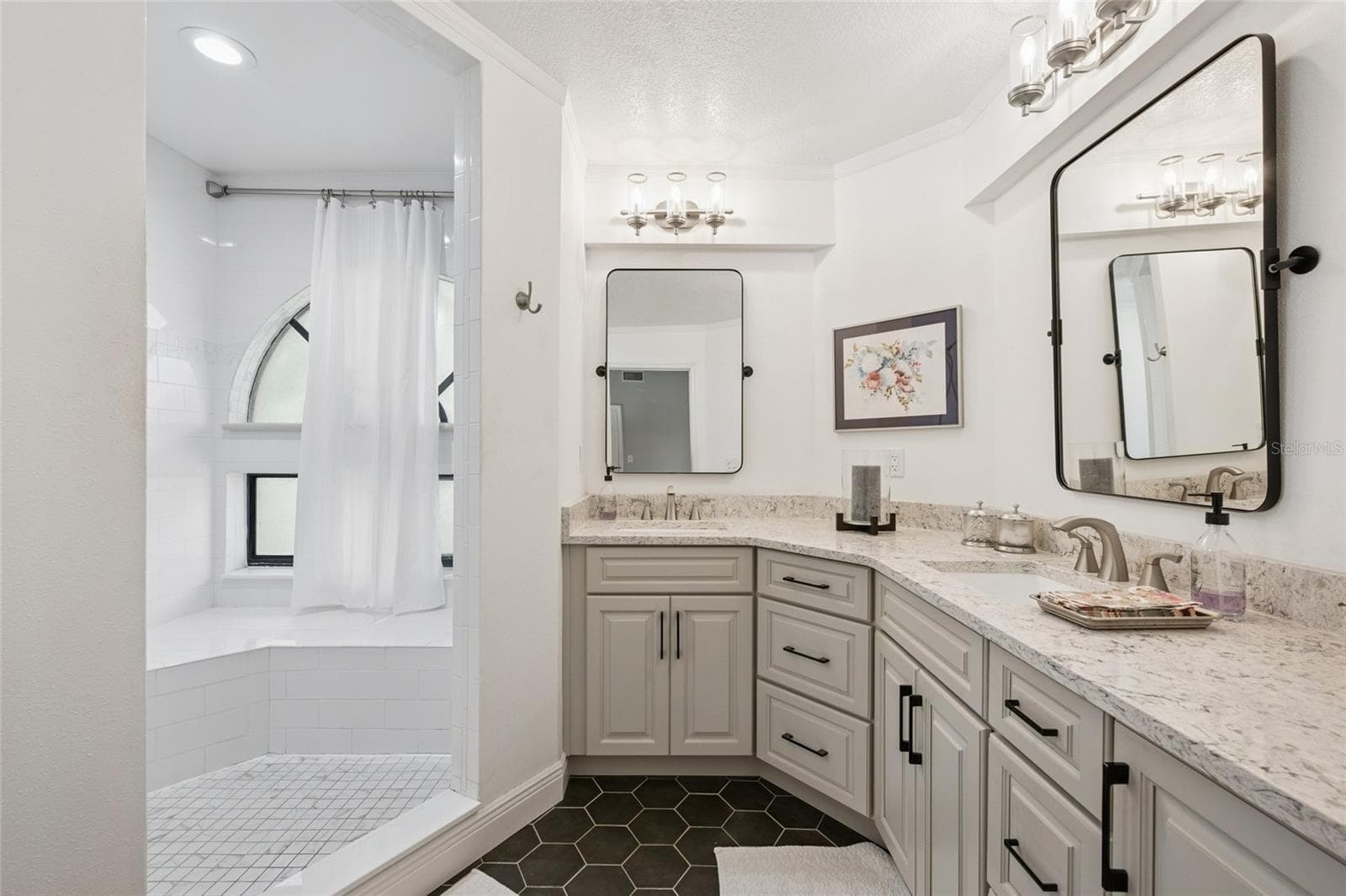 Master bathroom walk in shower - 1266 SAINT TROPEZ CIR #1266, ORLANDO
