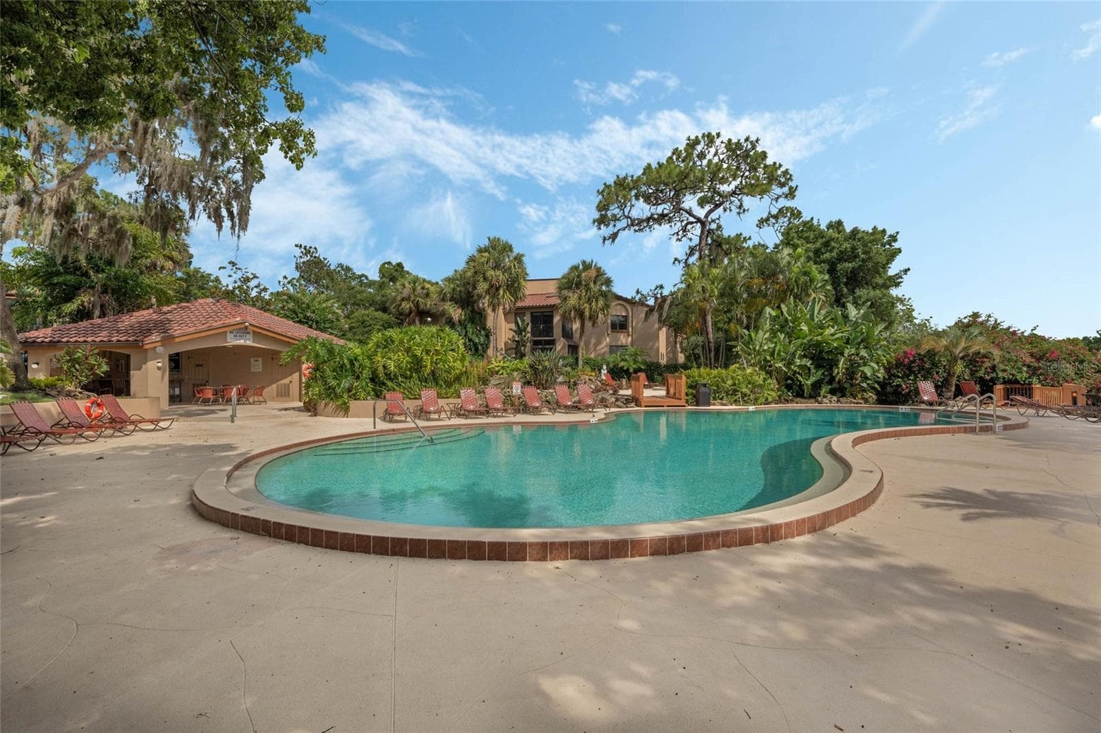 Resort-style pool - 1266 SAINT TROPEZ CIR #1266, ORLANDO