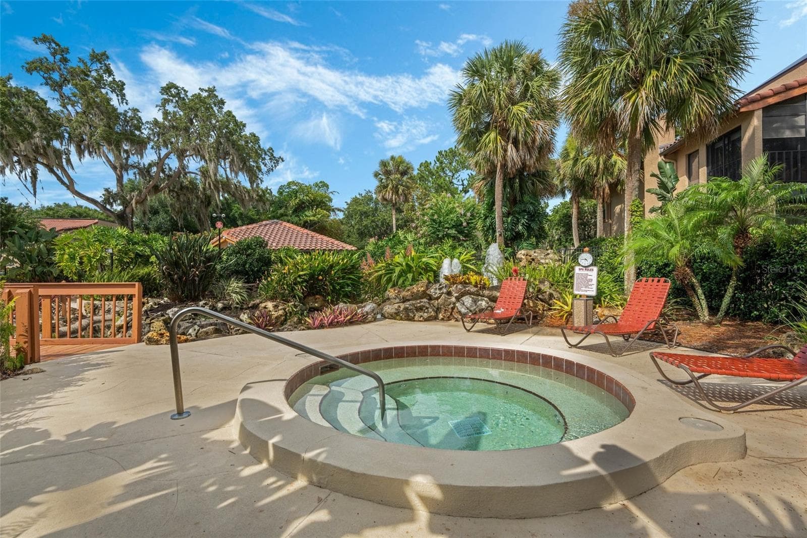 Hot tub. - 1266 SAINT TROPEZ CIR #1266, ORLANDO
