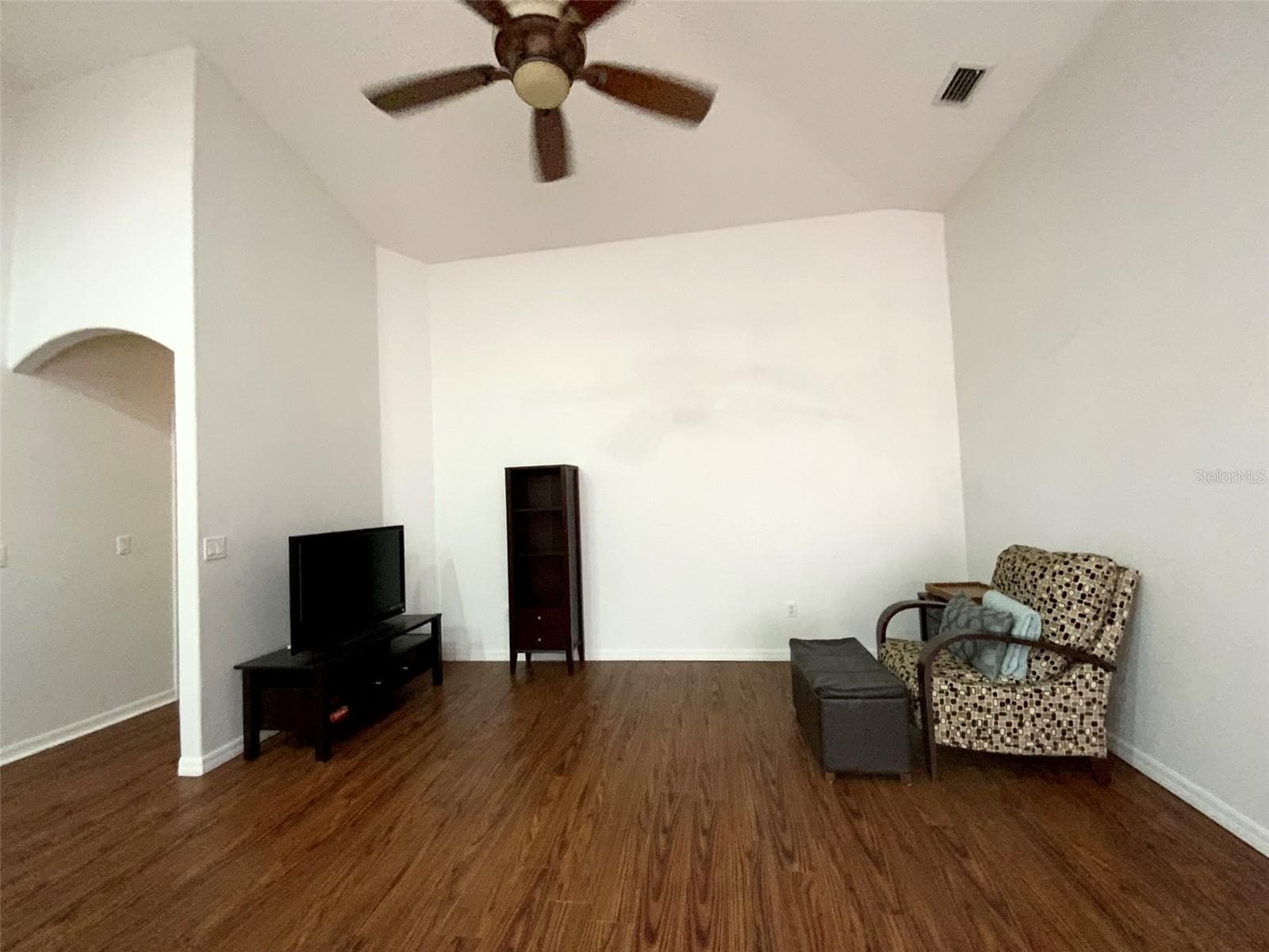 Single Family Residence at 4041 LANGDRUM DR, WESLEY CHAPEL, photo 10 of 29