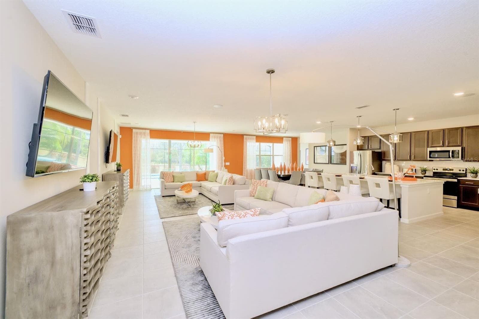 Single Family Residence at 2562 SHANTI DR, KISSIMMEE, photo 10 of 58