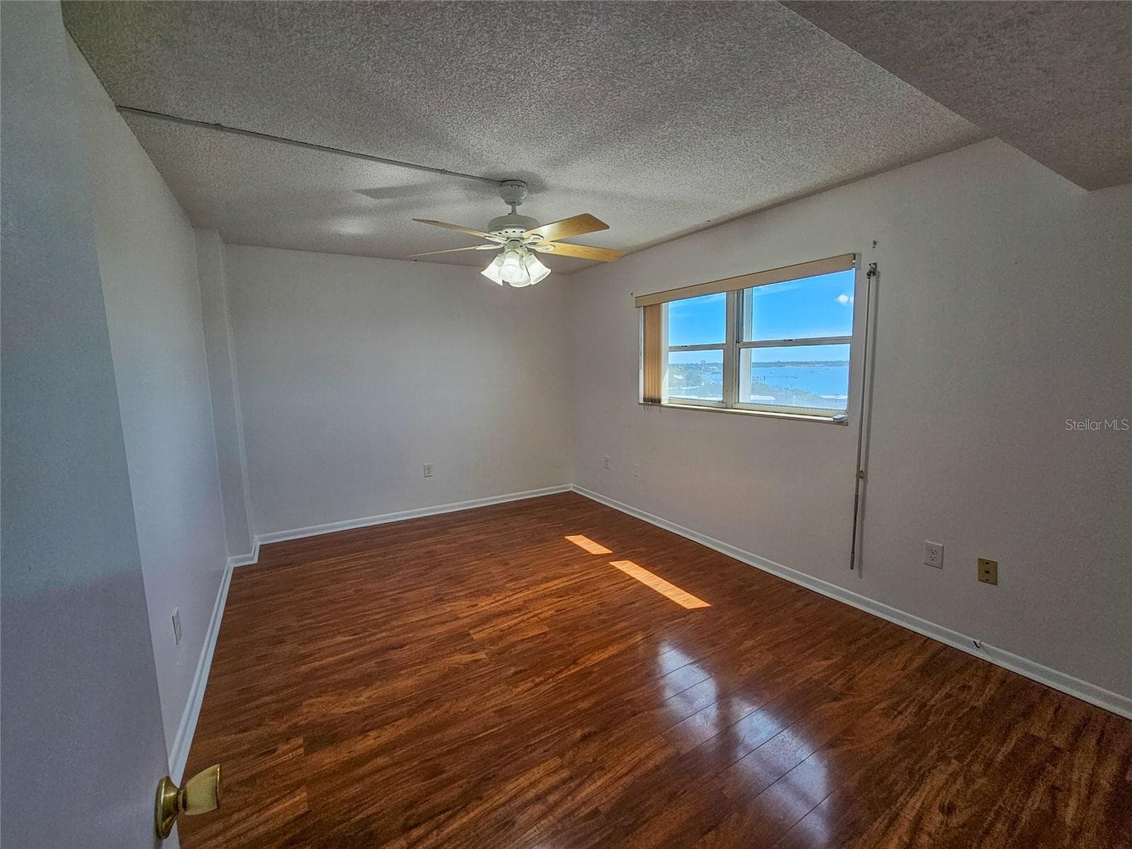 Condominium at 5980 SHORE DR S #901, GULFPORT, photo 11 of 45