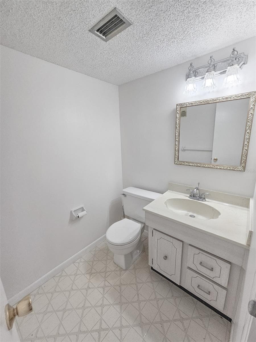 Condominium at 5980 SHORE DR S #901, GULFPORT, photo 29 of 45