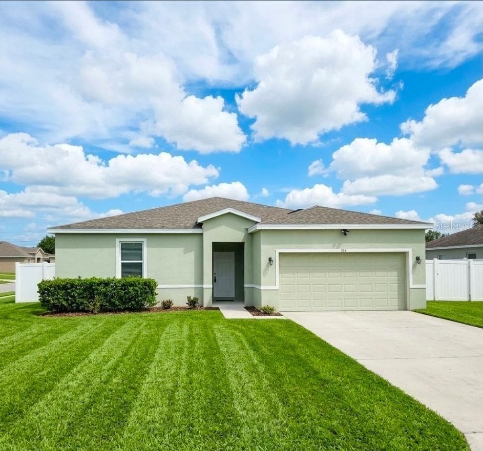 356 CAMELLIA CT