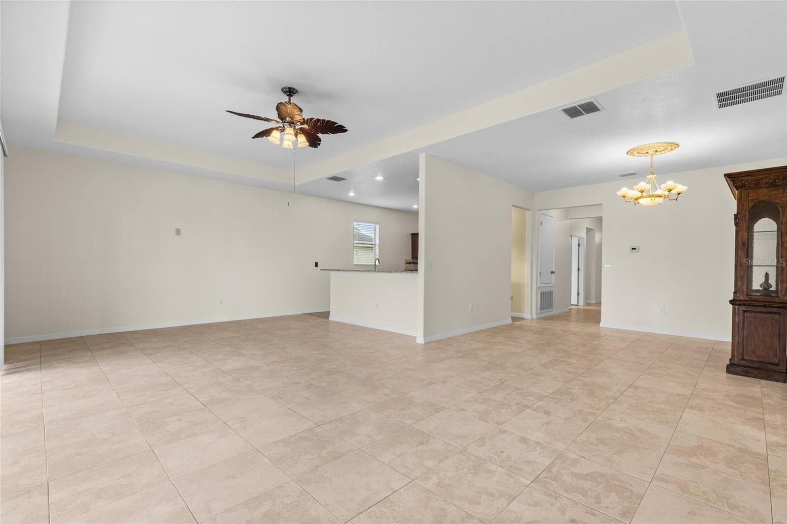 Incredible Entertainment Space For Gatherings & Celebrations - 3652 MADBURY CIR, LAKELAND