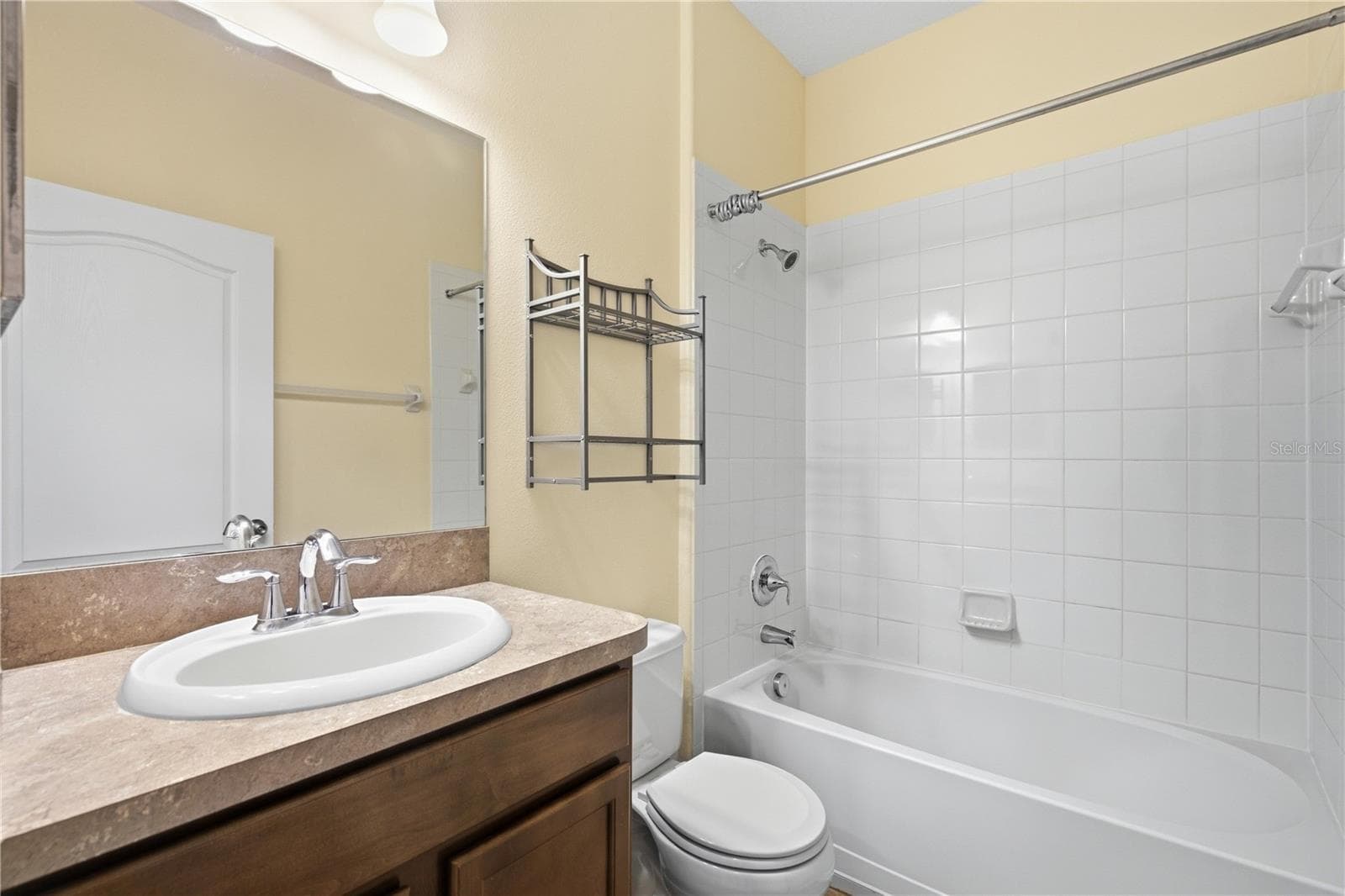 Bathroom #2 - 3652 MADBURY CIR, LAKELAND