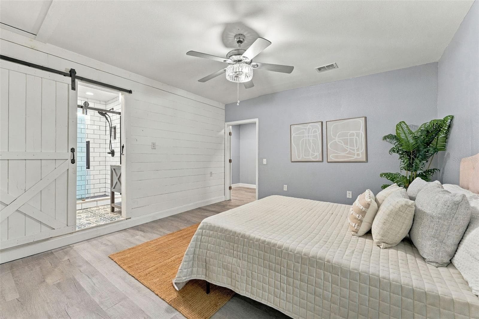 Single Family Residence at 17818 DEERFIELD DR, LUTZ, photo 15 of 32