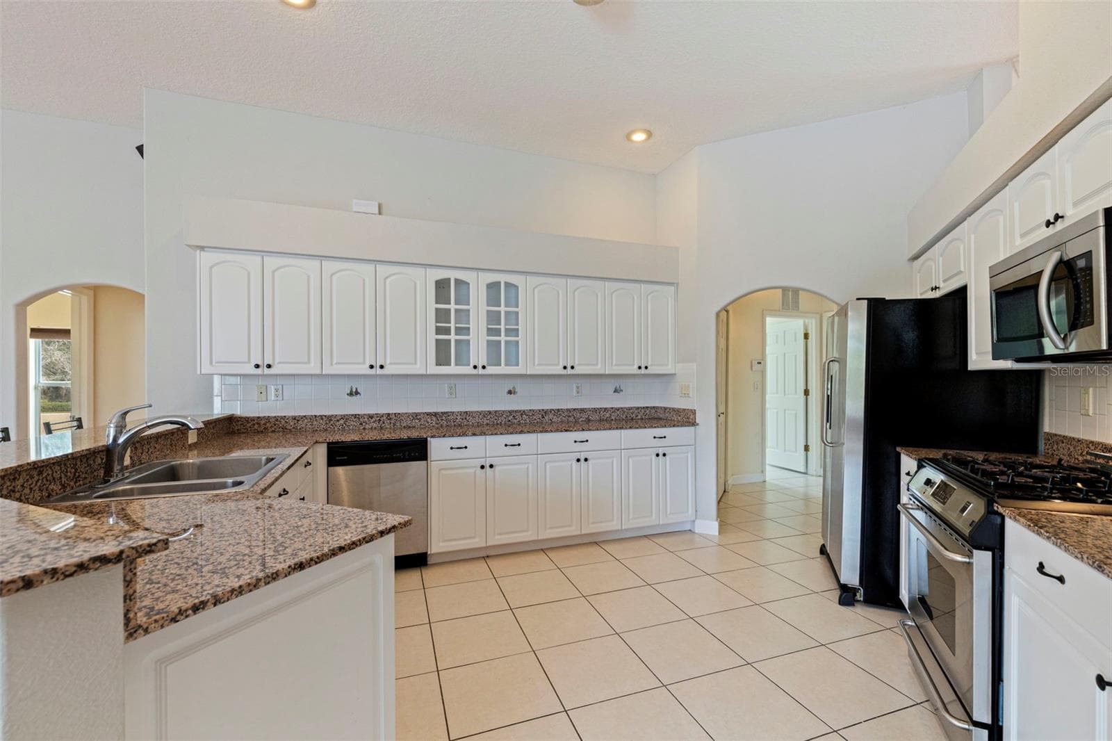 Single Family Residence at 7380 PEBBLE BEACH LN, SEMINOLE, photo 24 of 81