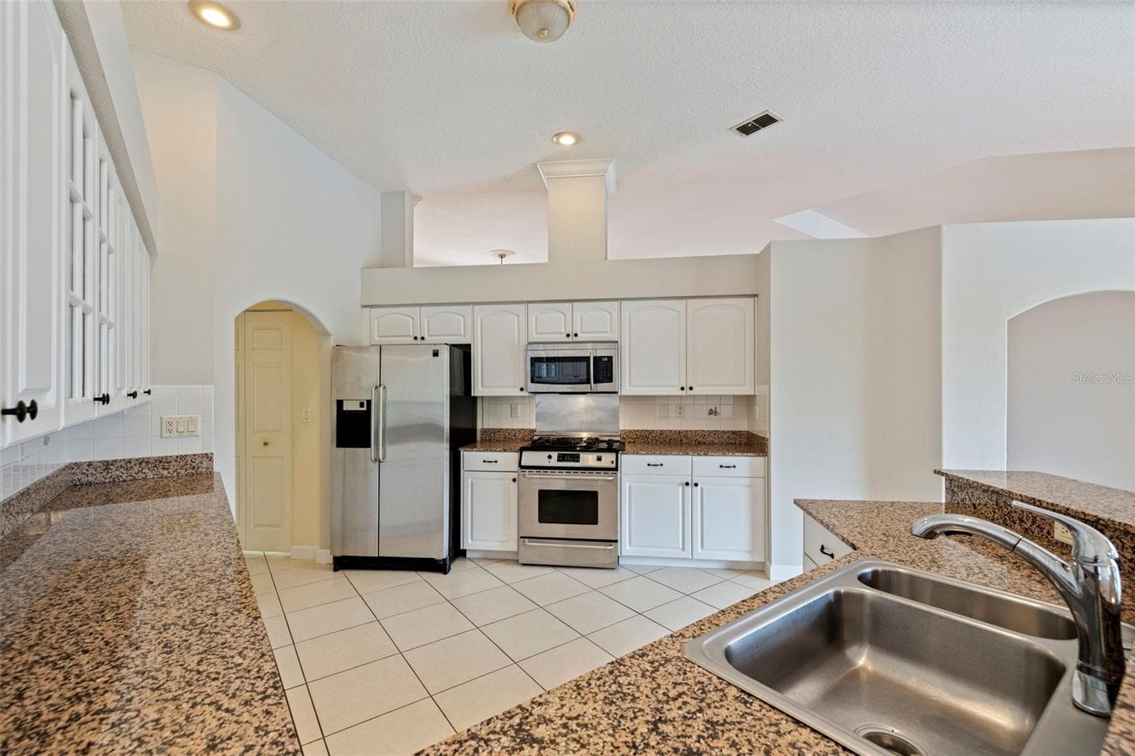 Single Family Residence at 7380 PEBBLE BEACH LN, SEMINOLE, photo 23 of 81
