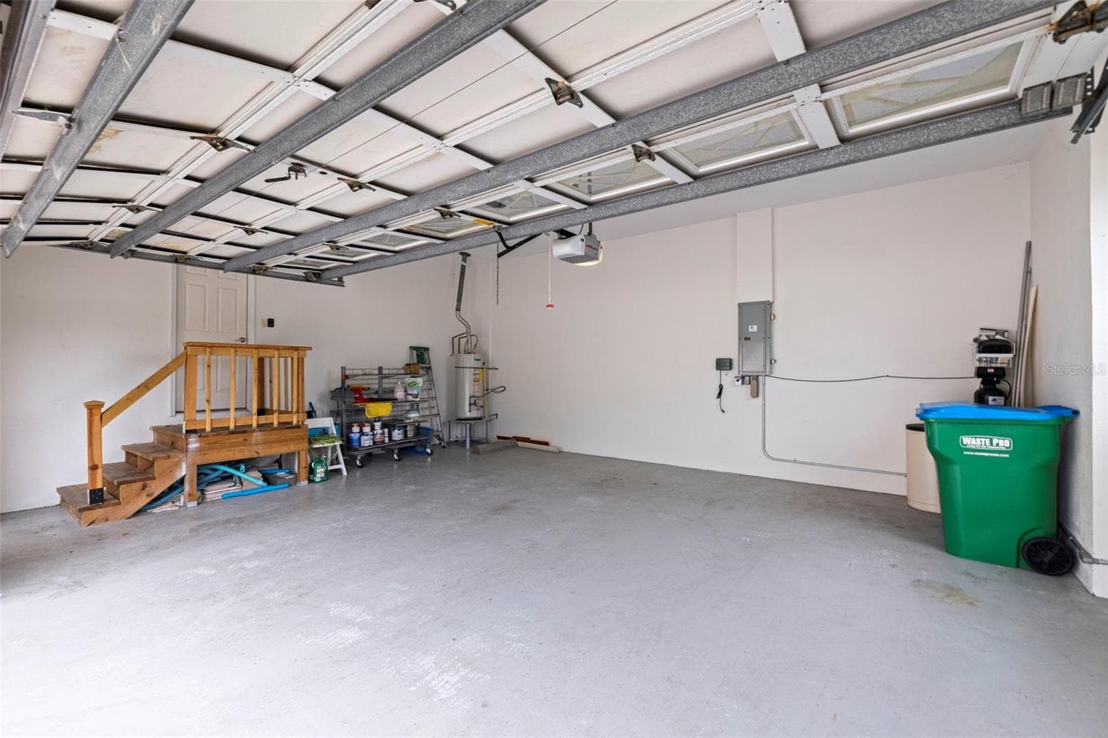 2 Car Garage - 7380 PEBBLE BEACH LN, SEMINOLE