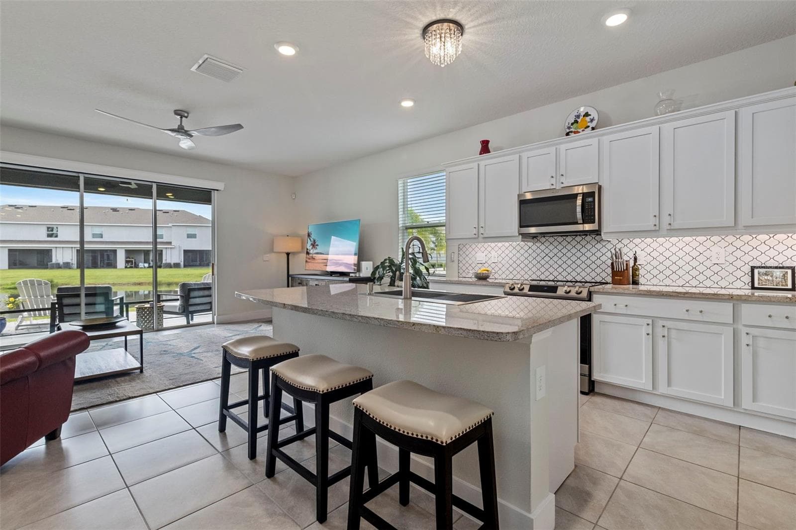 Townhouse at 8915 MILESTONE DR, SARASOTA, photo 10 of 38