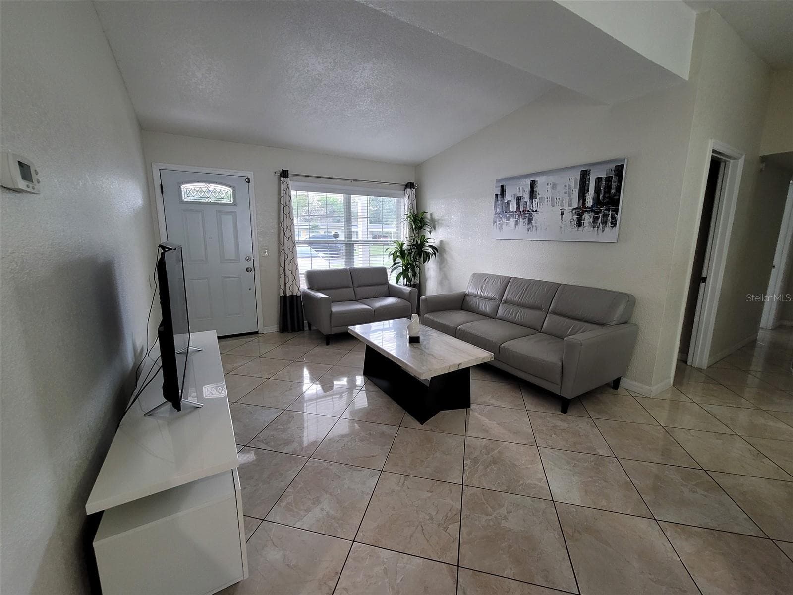 Single Family Residence at 7228 LEIGHTON WAY, ORLANDO, photo 6 of 34