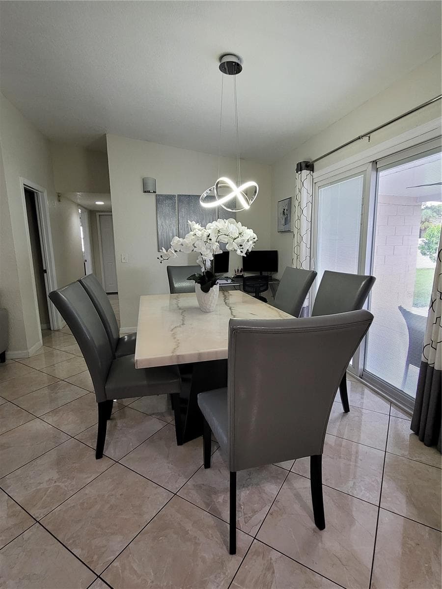 Single Family Residence at 7228 LEIGHTON WAY, ORLANDO, photo 8 of 34