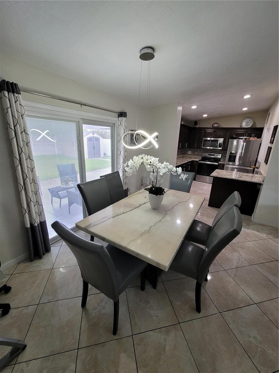 Single Family Residence at 7228 LEIGHTON WAY, ORLANDO, photo 9 of 34
