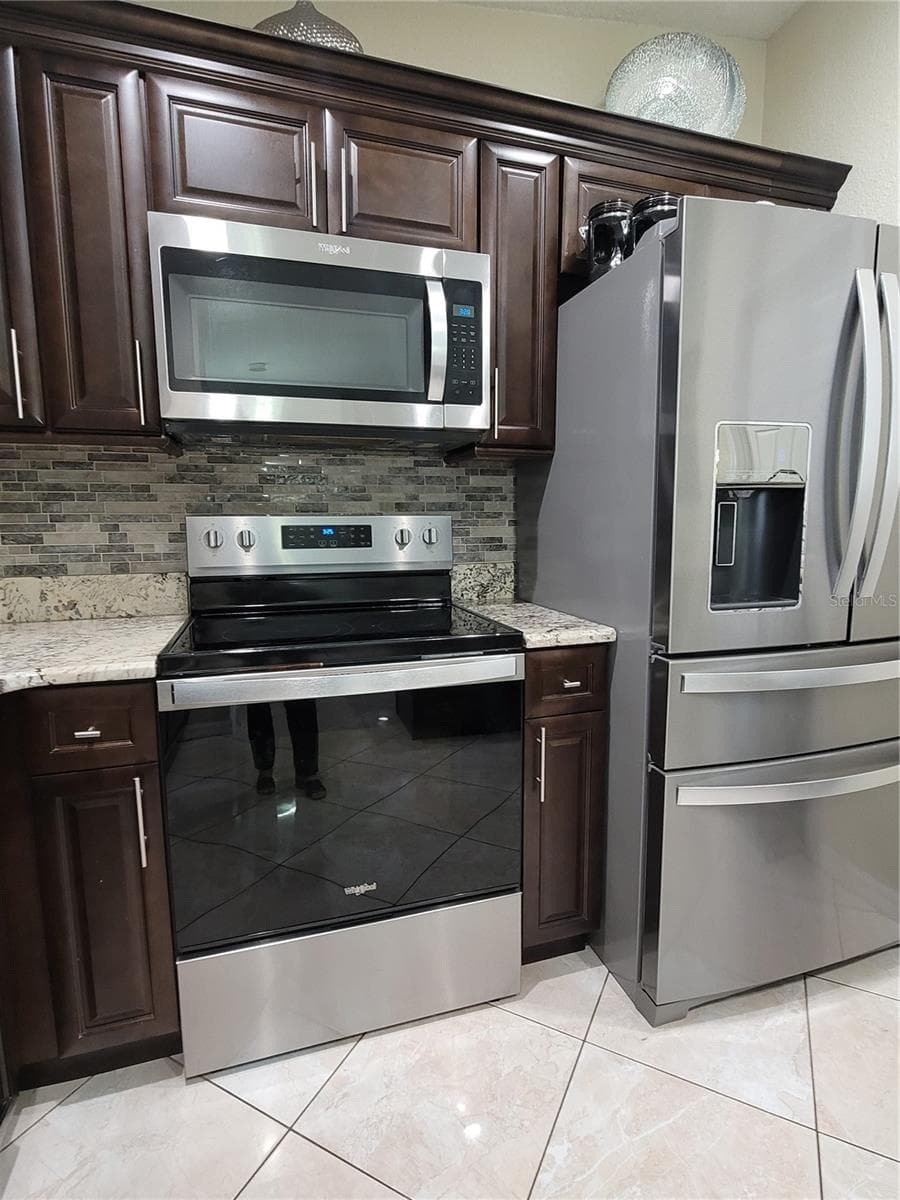 Single Family Residence at 7228 LEIGHTON WAY, ORLANDO, photo 13 of 34