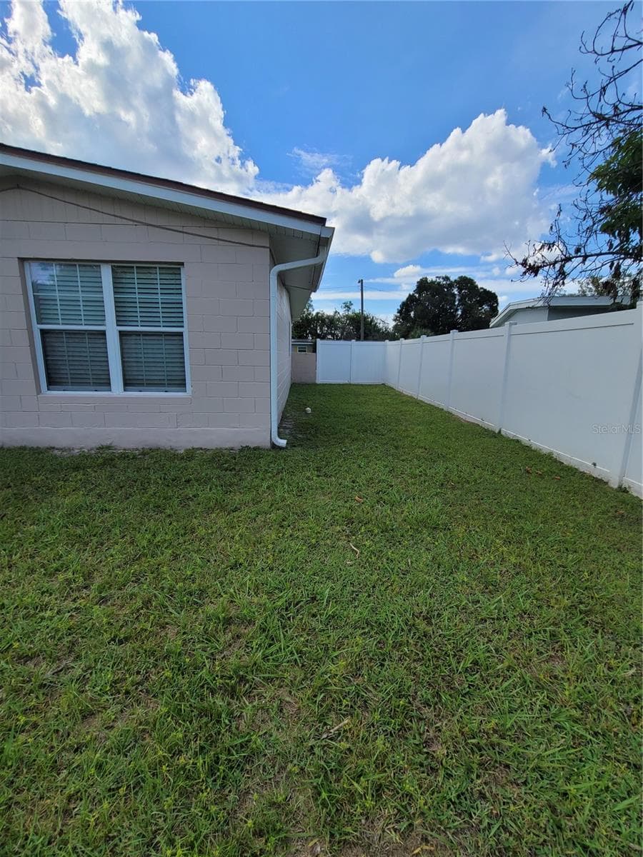 Single Family Residence at 7228 LEIGHTON WAY, ORLANDO, photo 33 of 34