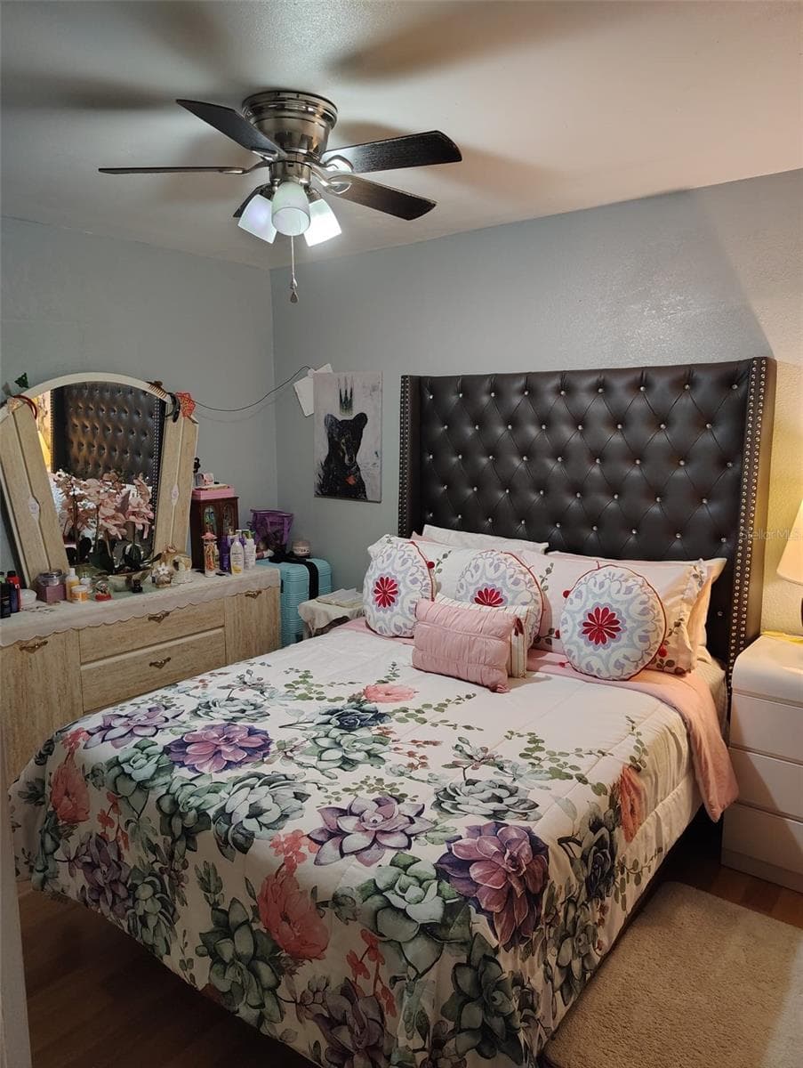 PRIMARY BEDROOM - 6913 BLOSSOM AVE, TAMPA