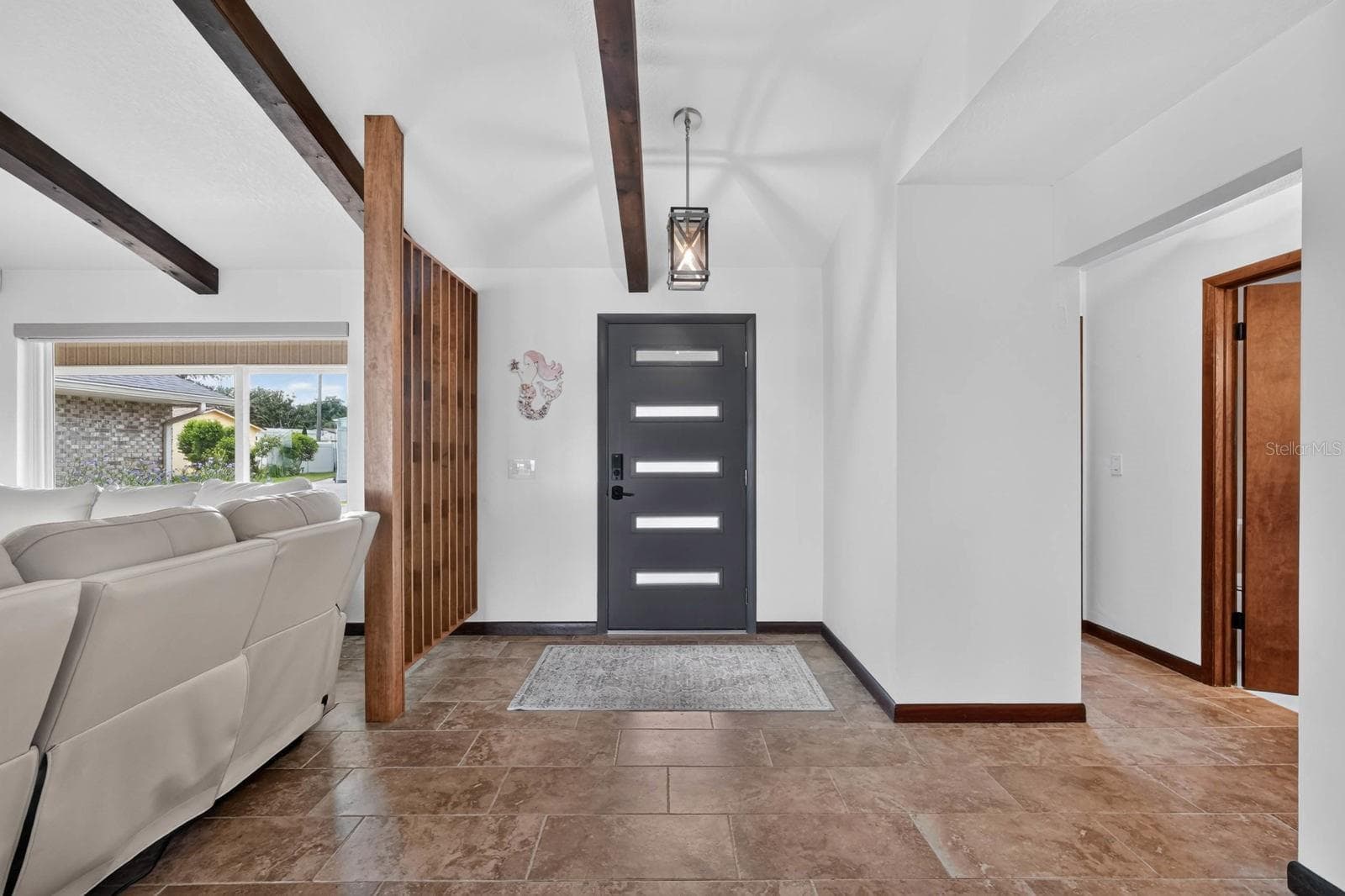 Single Family Residence at 22 EMERALD CIR, ORMOND BEACH, photo 13 of 60