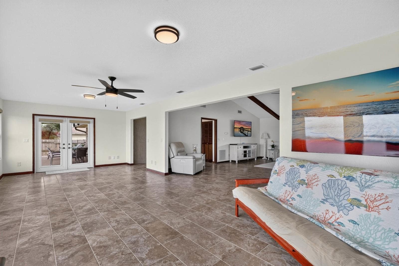 Single Family Residence at 22 EMERALD CIR, ORMOND BEACH, photo 43 of 60