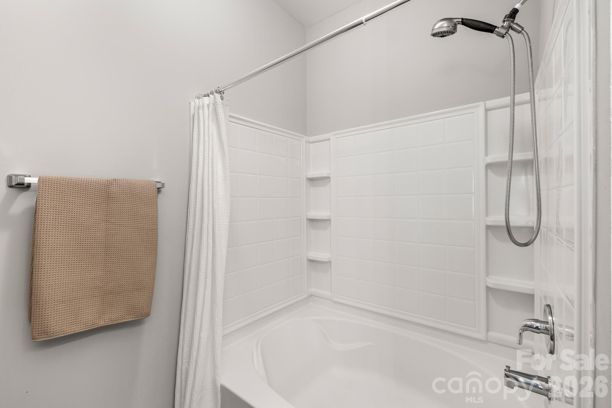 Townhouse at 14208 Castle Abbey Lane, Charlotte, photo 15 of 21