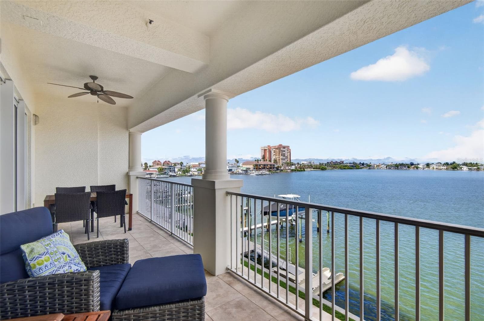 17735 GULF BLVD #306