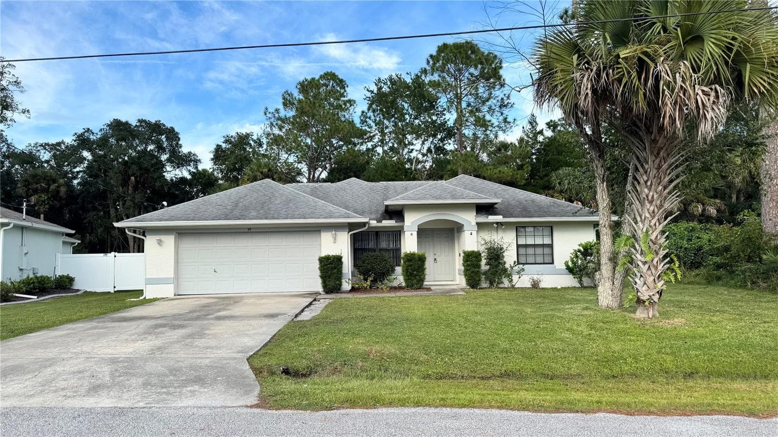 Single Family Residence at 29 WHITE DEER LN, PALM COAST, photo 2 of 42